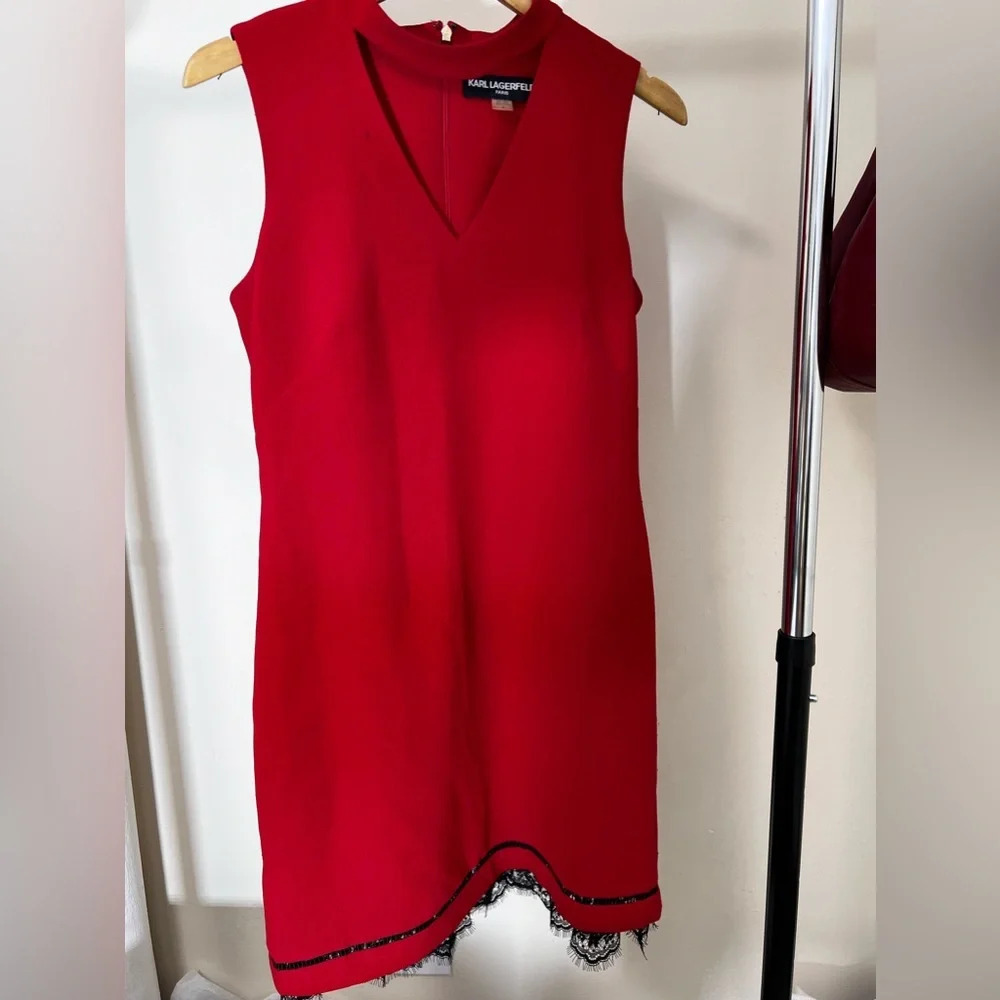 - KARL LAGERFELD Dress Size8